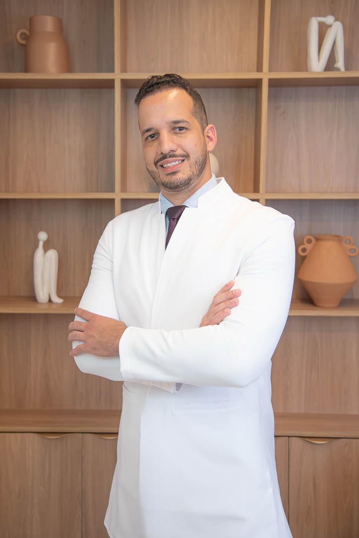 Dr. Ramon Almeida